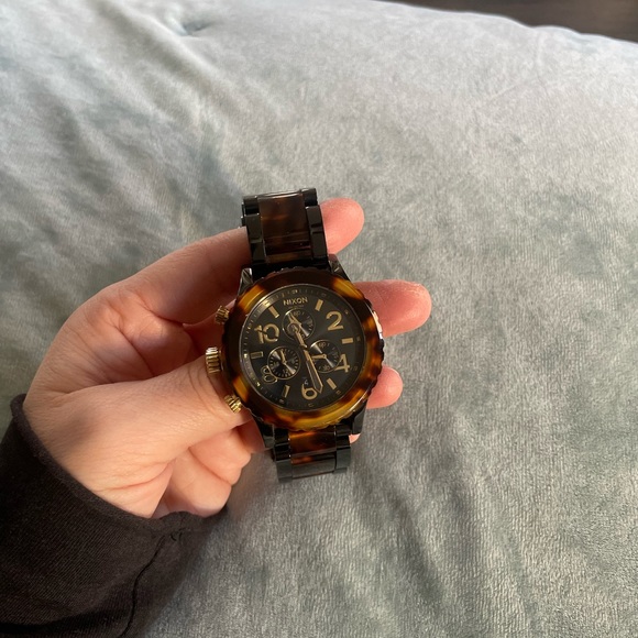 Nixon watch women’s - Picture 1 of 3
